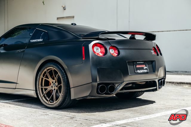 Used 2010 Nissan GT-R Premium AWD/4WD image 46