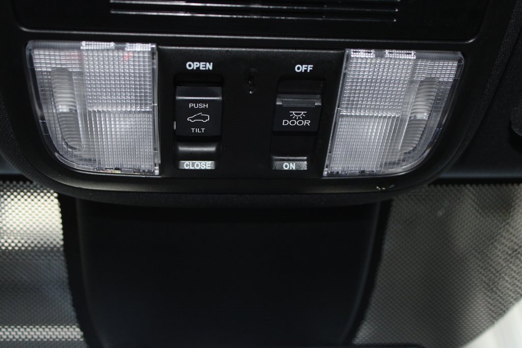Used 2023 Honda Odyssey Sport image 41