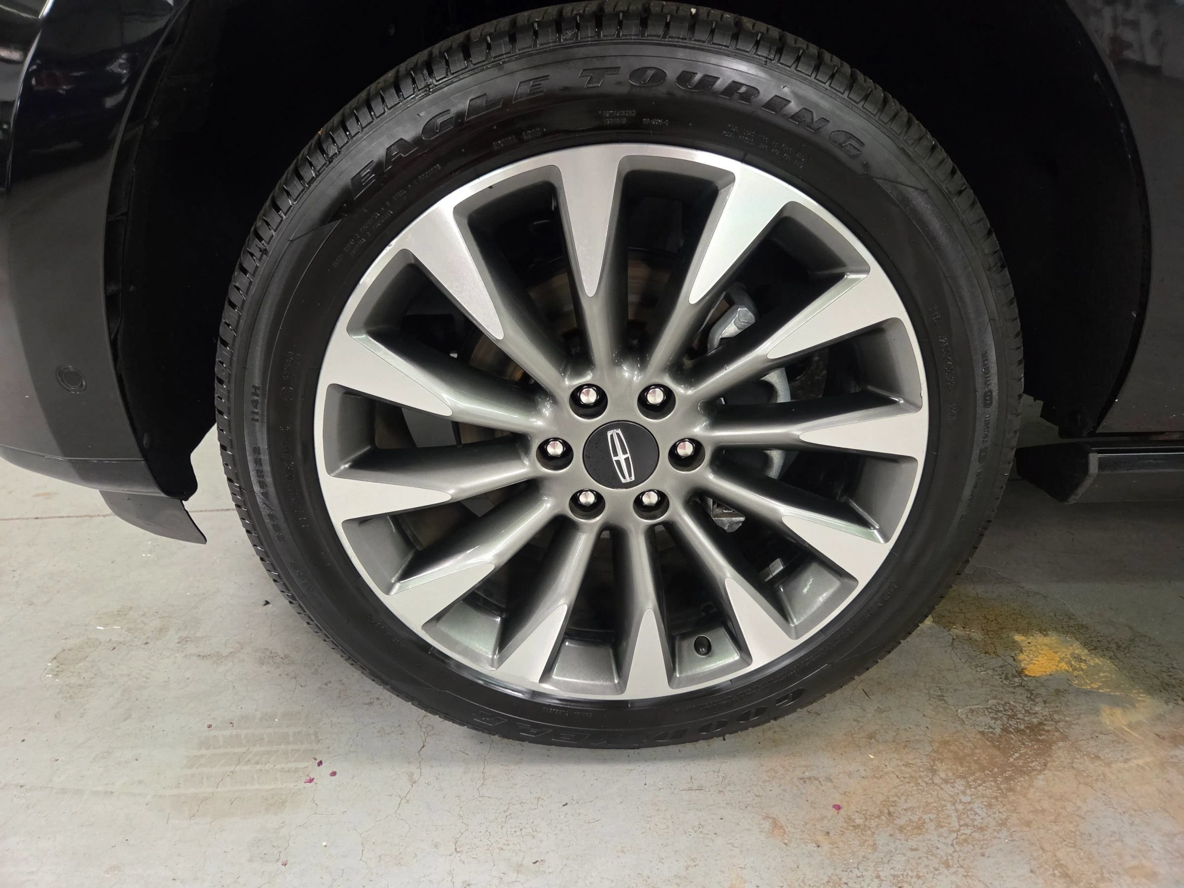 Used 2021 Lincoln Navigator L Reserve RWD image 13