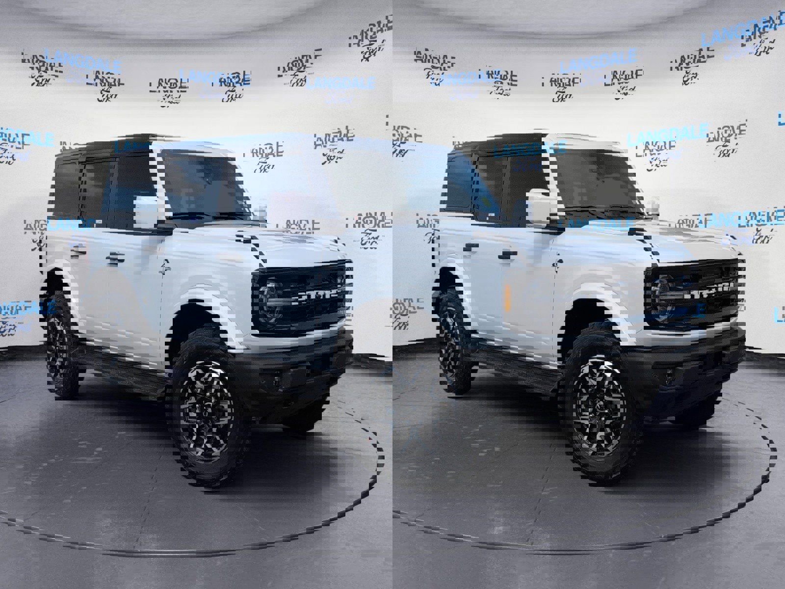 New 2026 Ford Bronco Outer Banks video 2