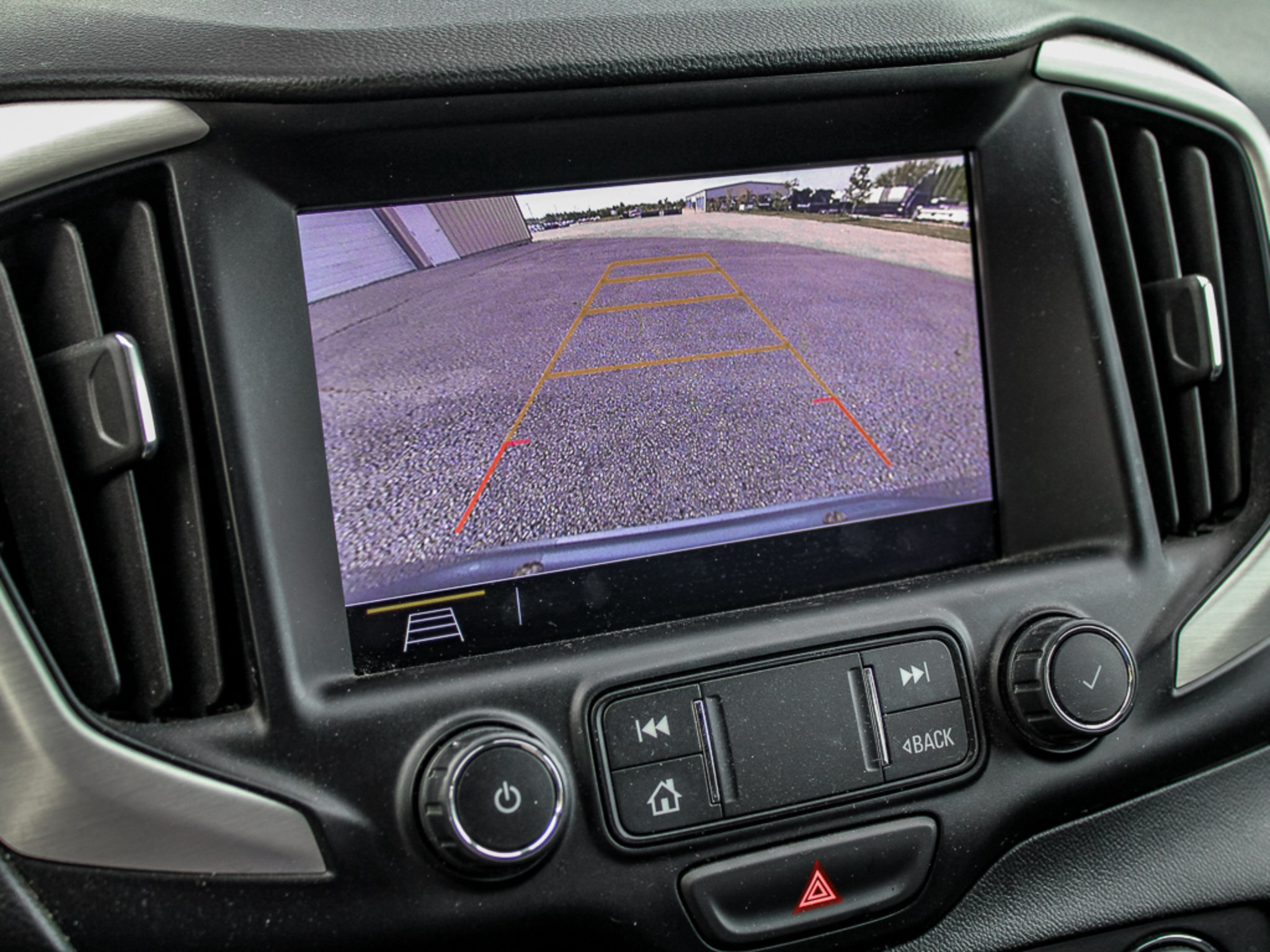 Used 2020 GMC Terrain SLE w/ Driver Convenience Package FWD image 29