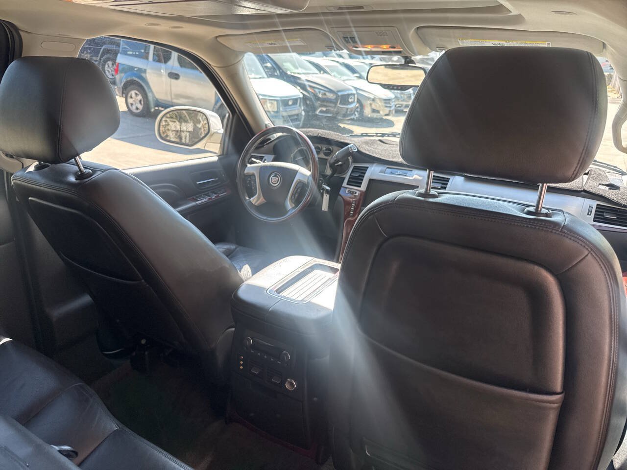 Used 2012 Cadillac Escalade EXT Premium AWD/4WD image 13
