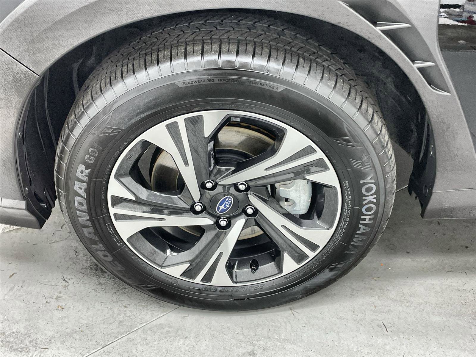 Used 2024 Subaru Crosstrek 2.0i Premium image 10