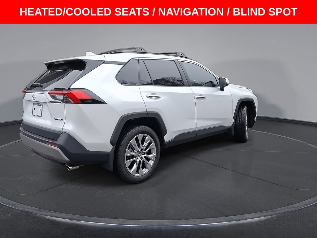 Used 2024 Toyota RAV4 Limited w/ Advanced Technology Package image 8