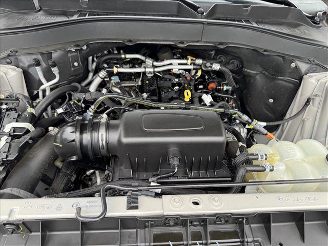 Used 2021 Ford Explorer XLT w/ Equipment Group 202A image 21