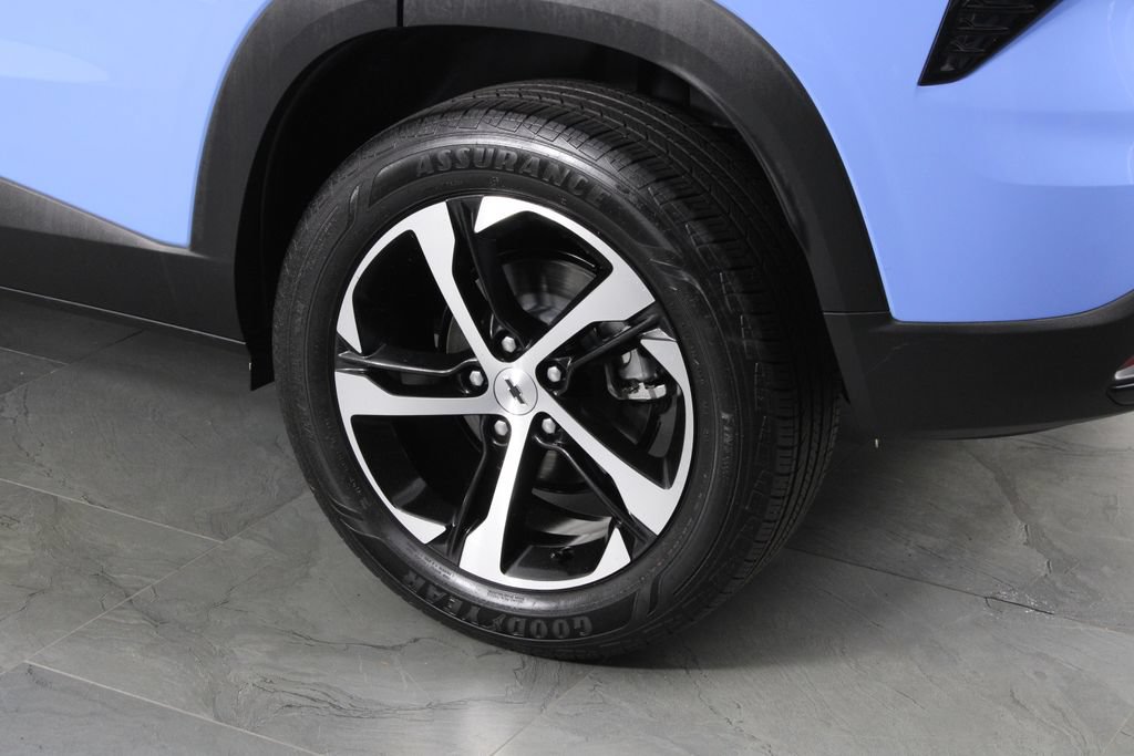 Used 2024 Chevrolet Trax RS w/ Driver Confidence Package FWD image 14