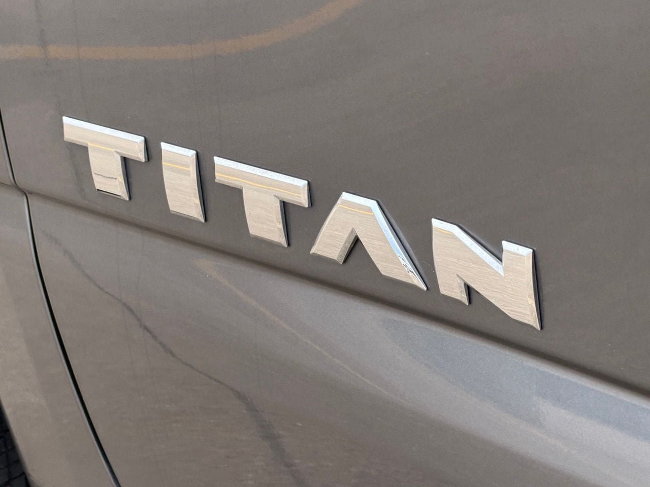 Certified 2022 Nissan Titan SV RWD image 11