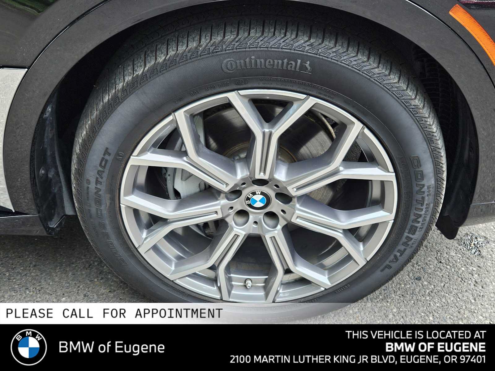 Used 2019 BMW X7 xDrive50i w/ Cold Weather Package AWD/4WD image 9