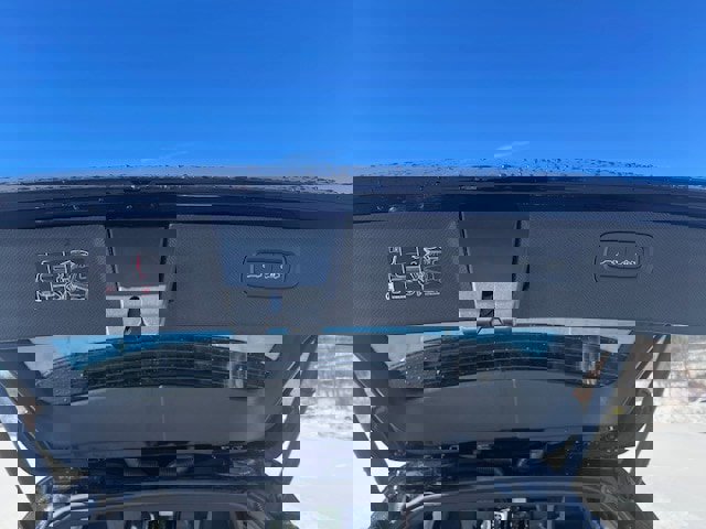 New 2026 Volvo XC90 T8 Plus w/ Protection Package Premier image 8