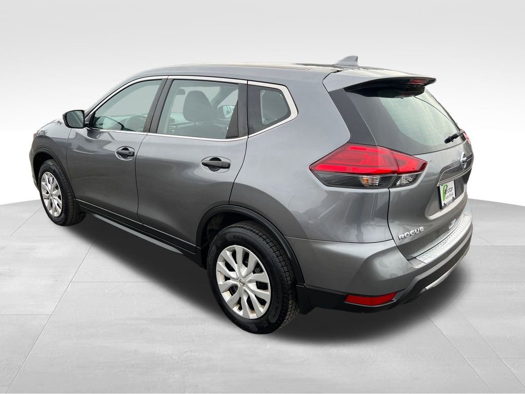 Used 2017 Nissan Rogue S image 6