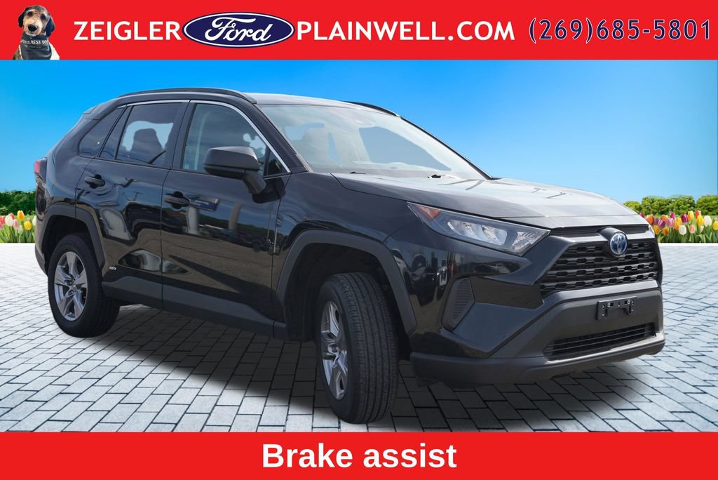 Used 2022 Toyota RAV4 LE AWD/4WD image 7