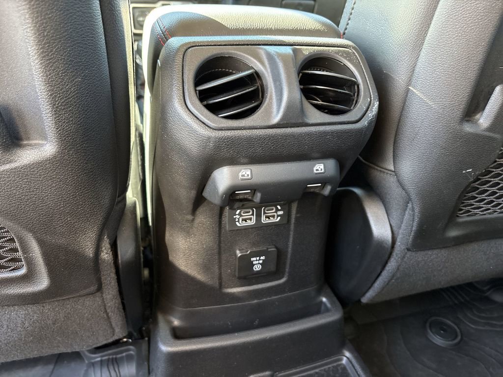 Used 2020 Jeep Wrangler Unlimited Rubicon image 24
