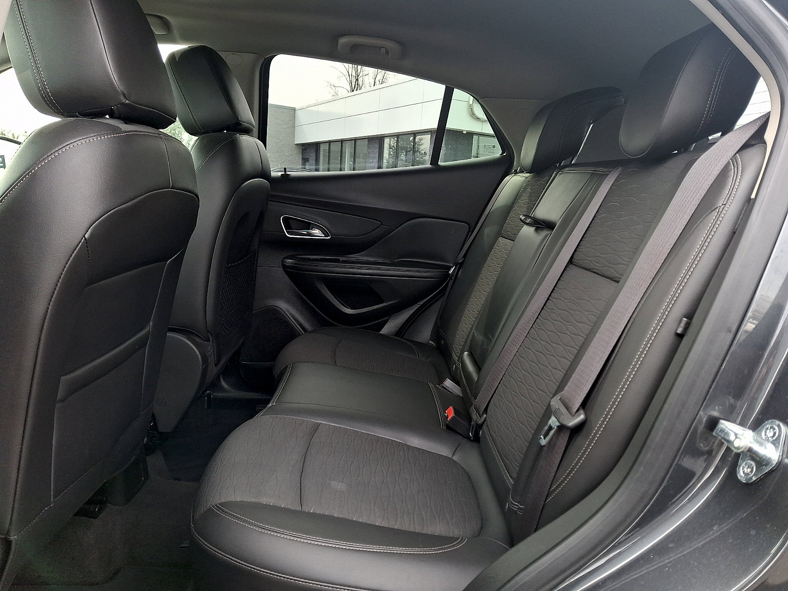 Used 2016 Buick Encore FWD image 12