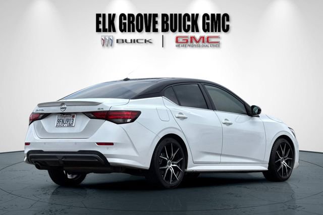 Used 2023 Nissan Sentra SR w/ Electronics Package image 4