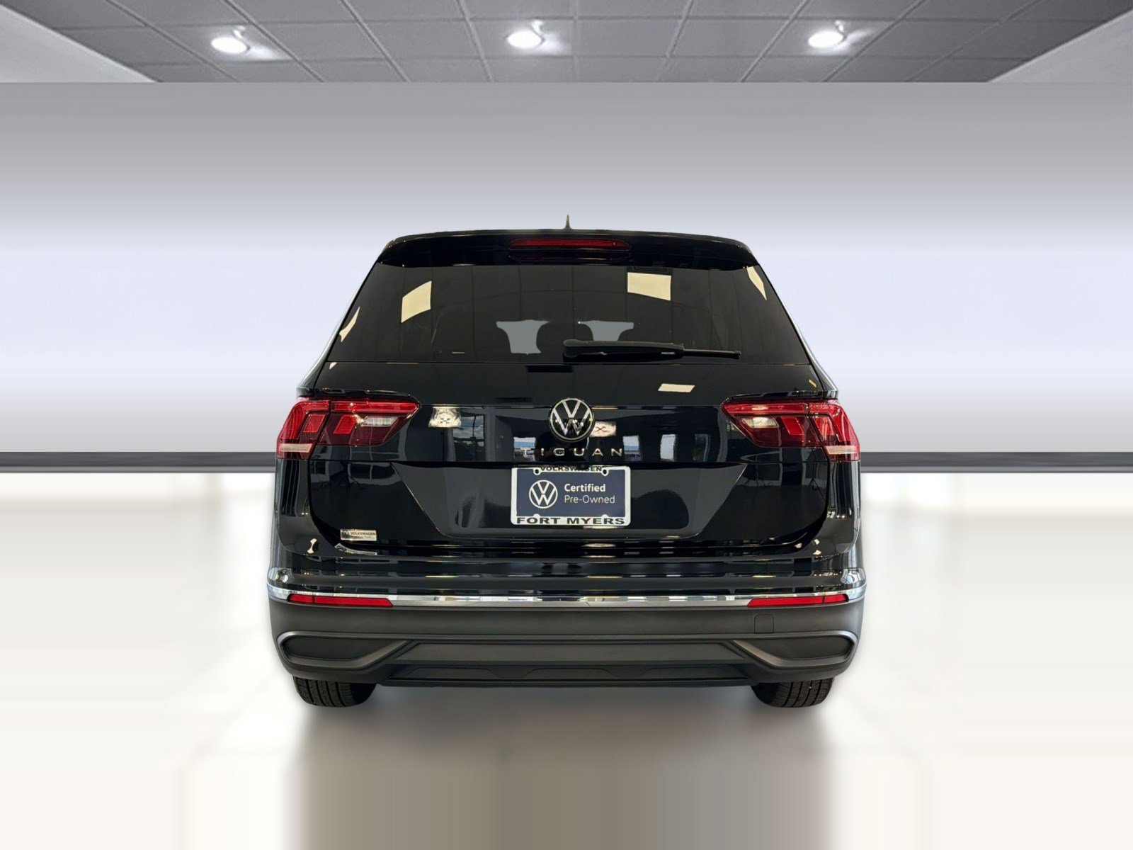 Certified 2023 Volkswagen Tiguan S w/ Driver Assistance Package FWD image 10