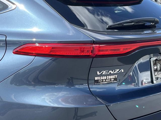 Used 2024 Toyota Venza XLE AWD/4WD image 10