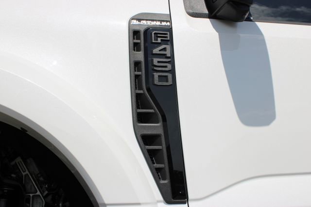 Used 2025 Ford F450 Platinum AWD/4WD image 22