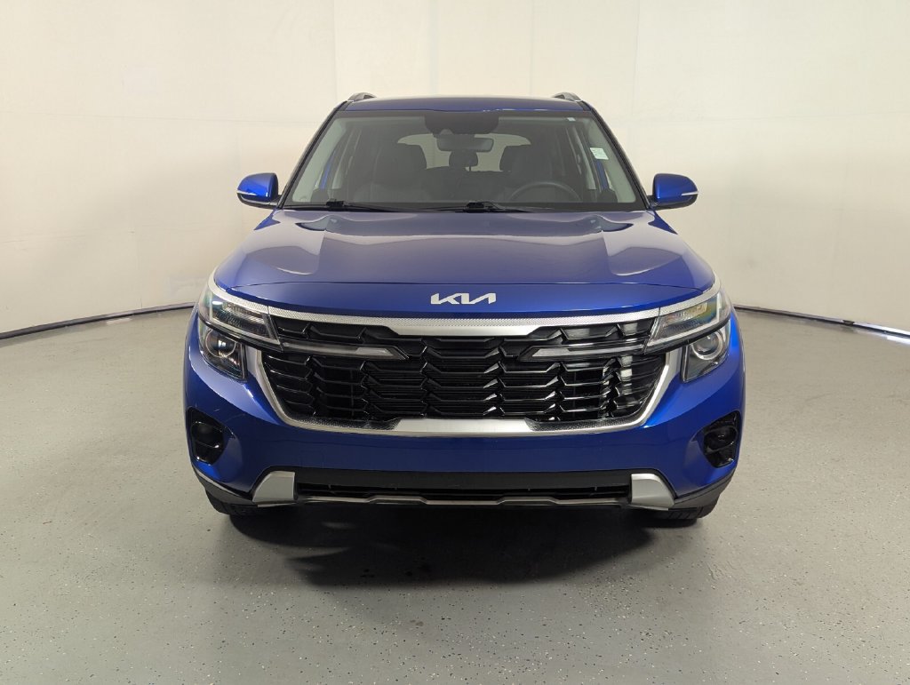 Used 2025 Kia Seltos S FWD image 2