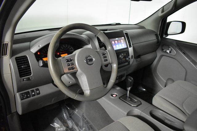 Used 2020 Nissan Frontier SV w/ Midnight Edition Floor Mats image 12