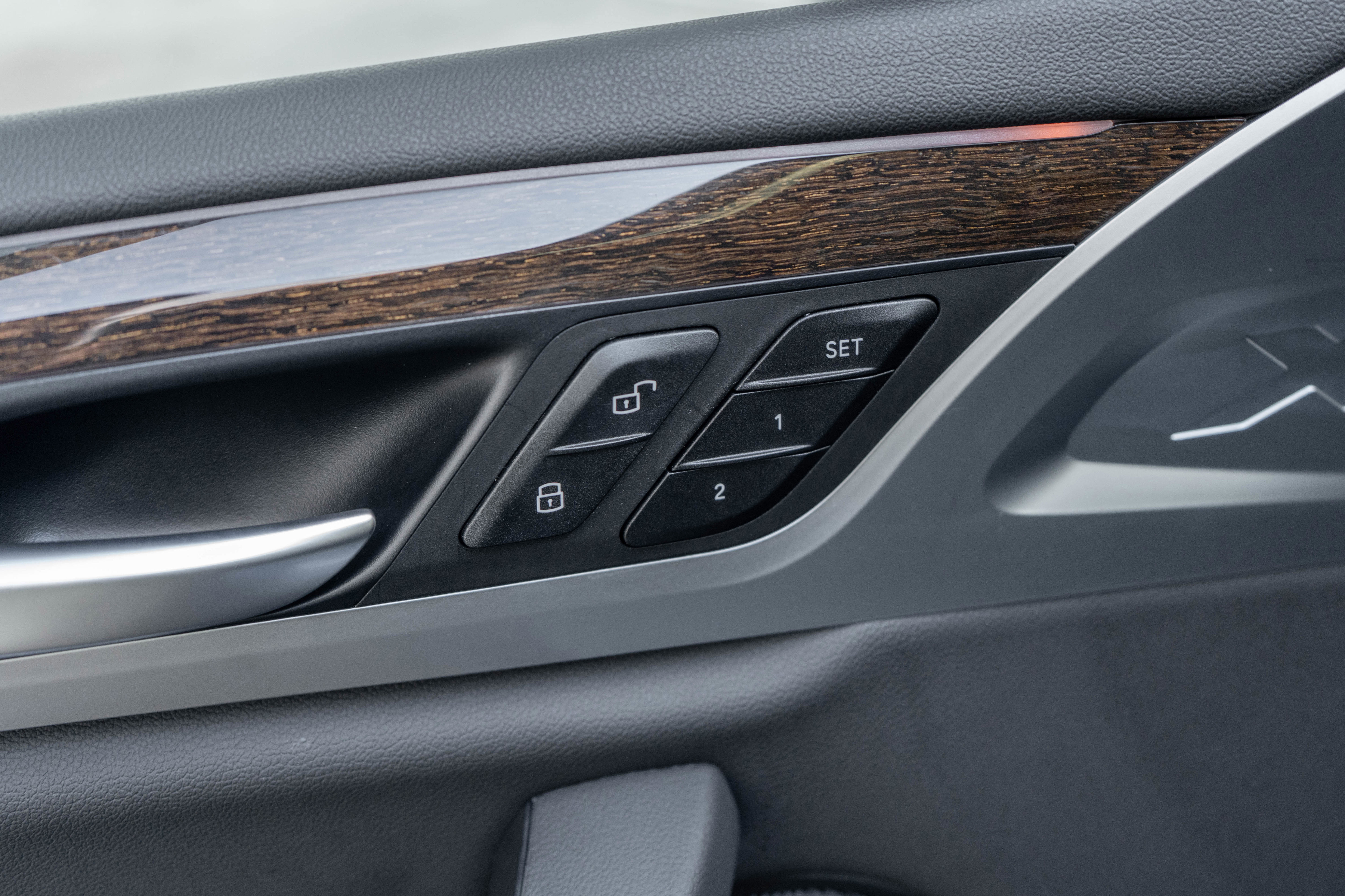 Used 2020 BMW X4 xDrive30i w/ Convenience Package image 11