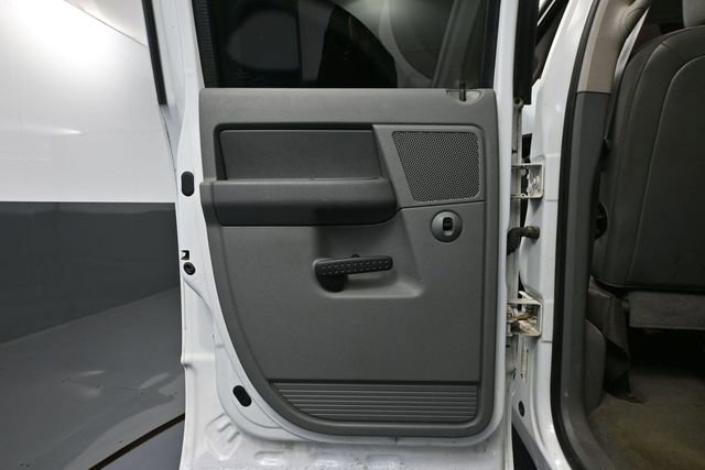 Used 2009 Dodge Ram 2500 Truck SLT w/ Popular Equipment Group AWD/4WD image 31