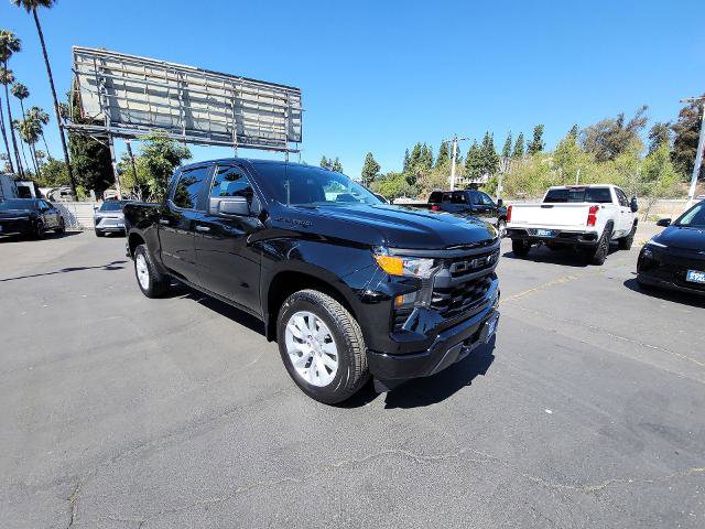 Used 2024 Chevrolet Silverado 1500 Custom image 2