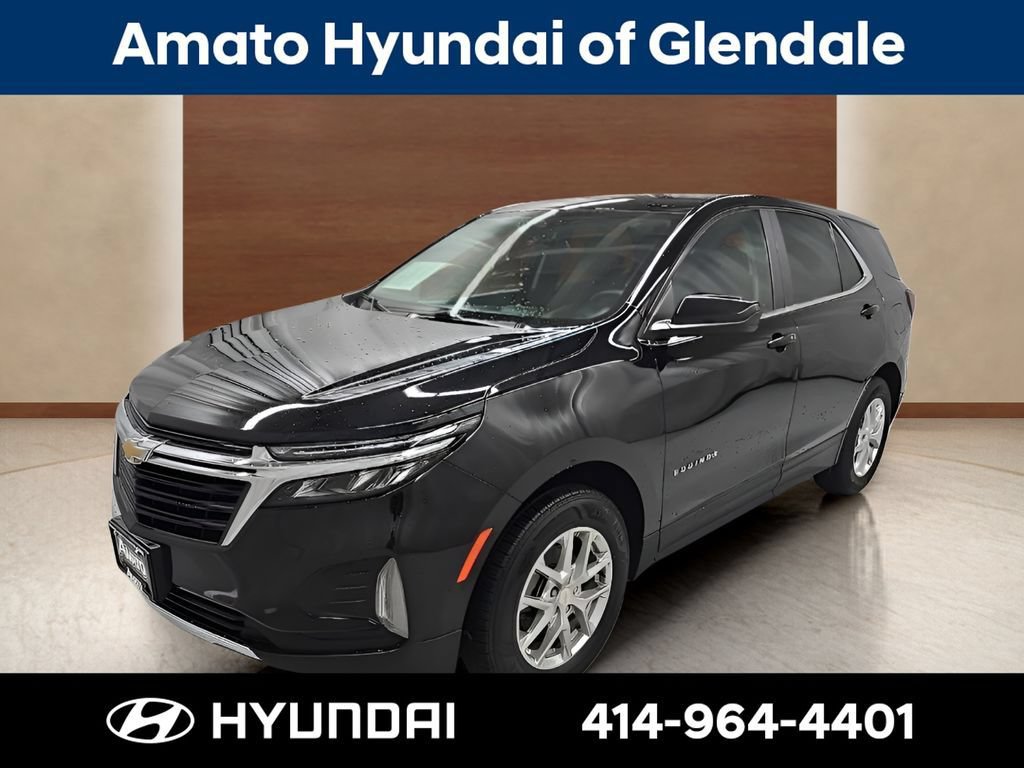 Used 2024 Chevrolet Equinox LT w/ Driver Convenience Package AWD/4WD image 2