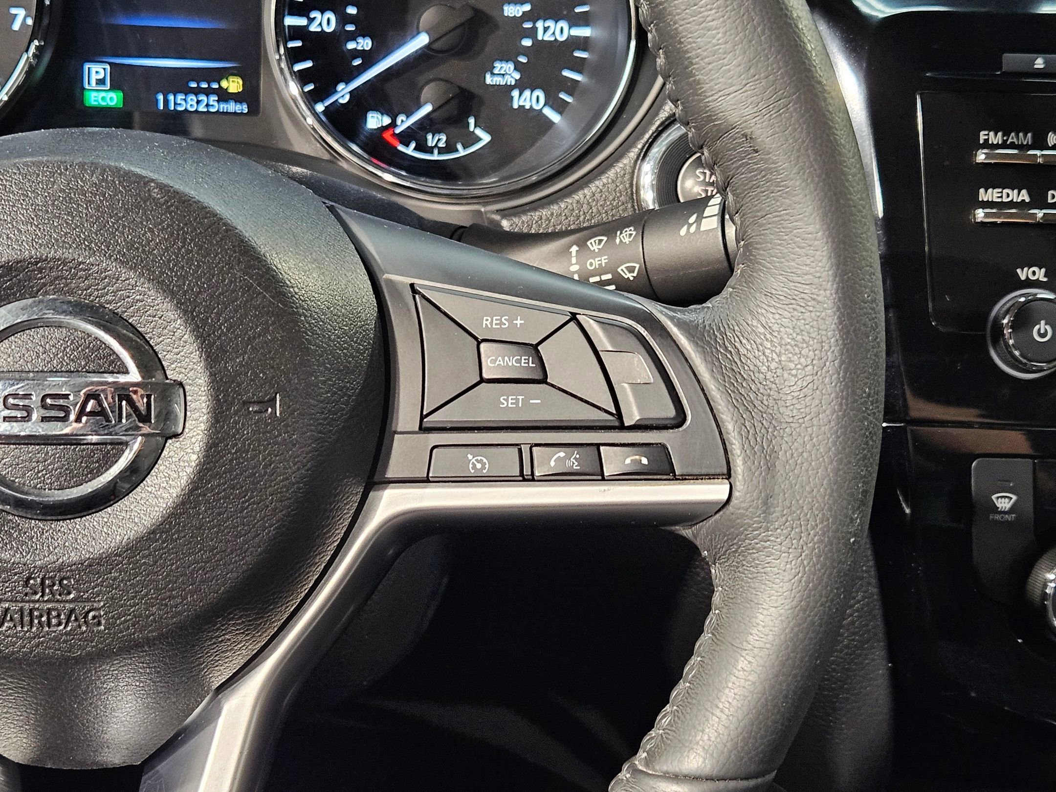Used 2017 Nissan Rogue SV FWD image 28