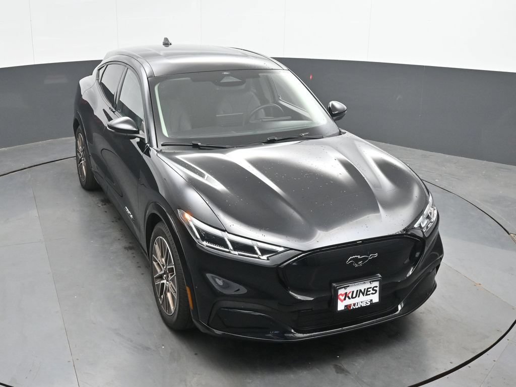 Used 2024 Ford Mustang Mach-E Premium AWD/4WD image 33