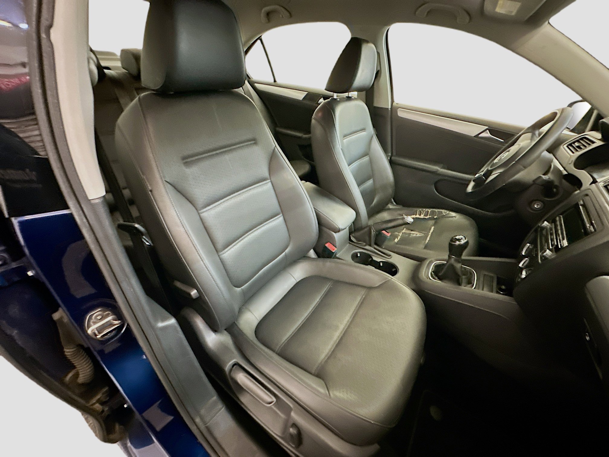 Used 2013 Volkswagen Jetta SE image 30