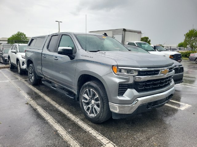 Used 2023 Chevrolet Silverado 1500 LT w/ All Star Edition Plus AWD/4WD image 2