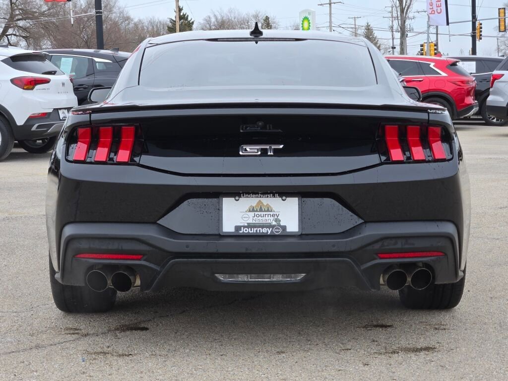 Used 2024 Ford Mustang GT Premium image 26