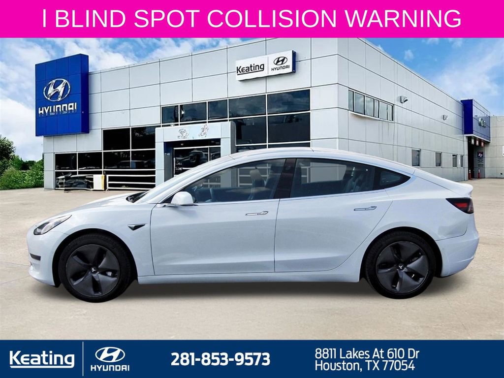 Used 2019 Tesla Model 3 Performance image 8