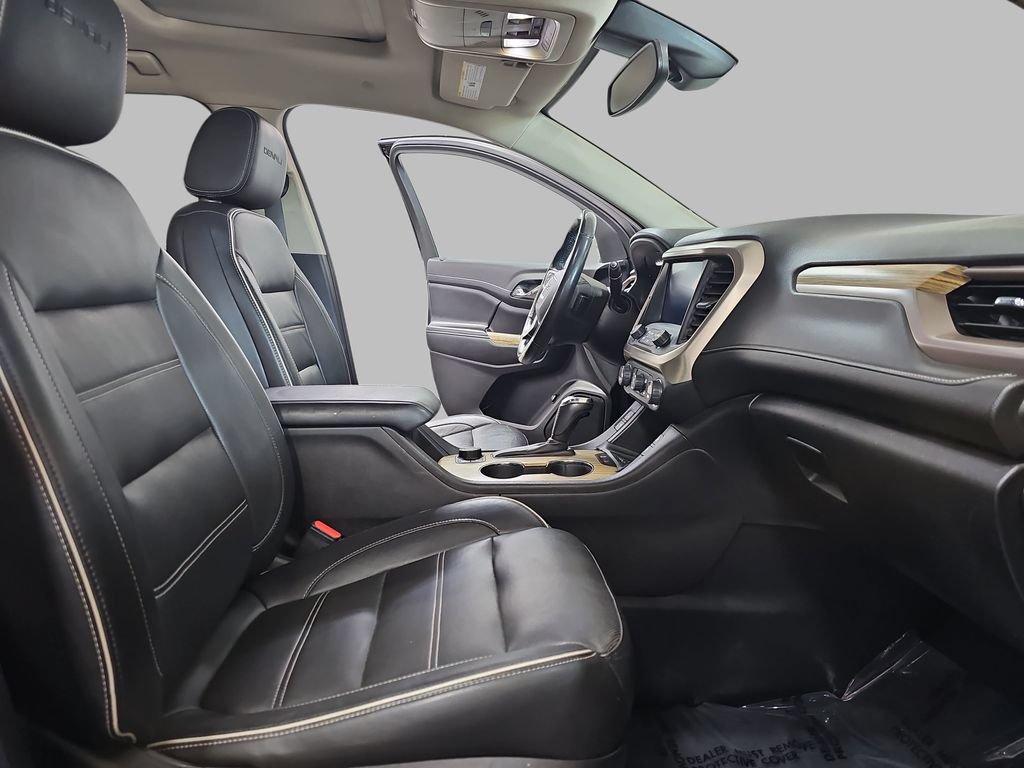 Used 2019 GMC Acadia Denali AWD/4WD image 13