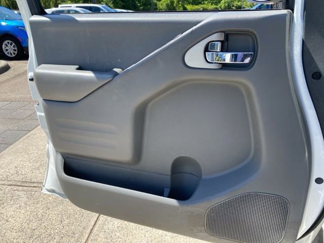 Used 2021 Nissan Frontier S w/ S Utility Package RWD image 19