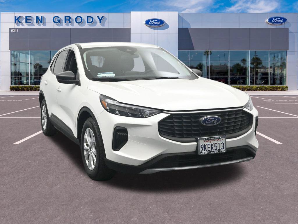 Used 2023 Ford Escape Active FWD image 4