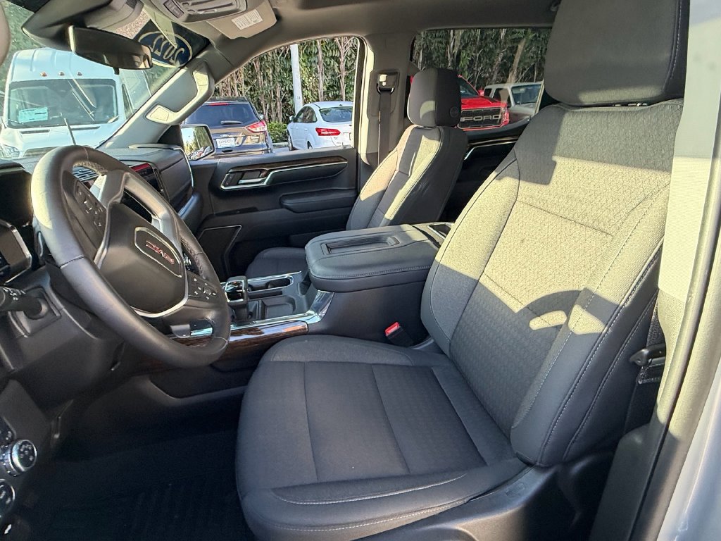 Used 2022 GMC Sierra 1500 Elevation RWD image 10