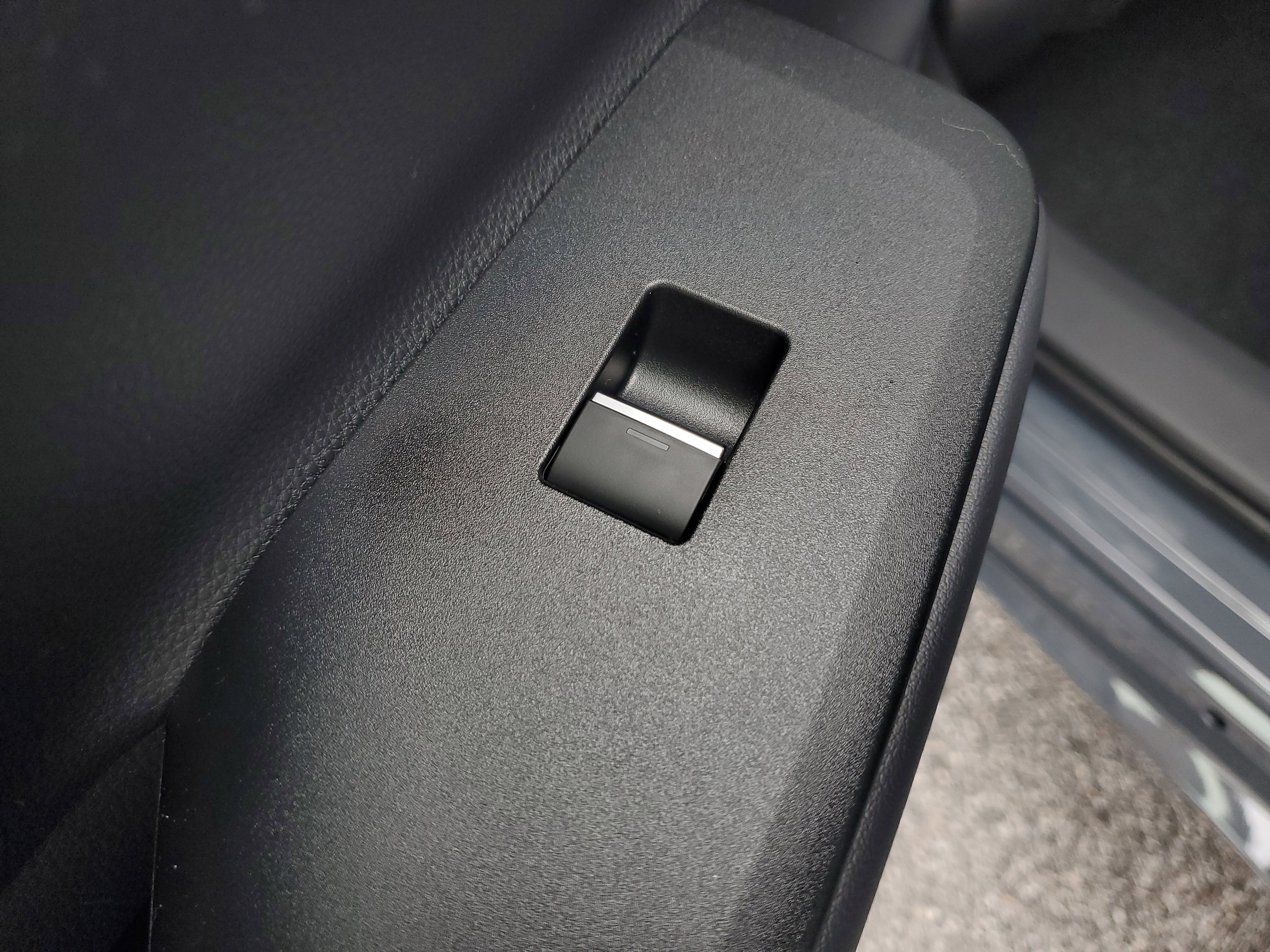 New 2026 Toyota Prius Plug-In Hybrid image 13