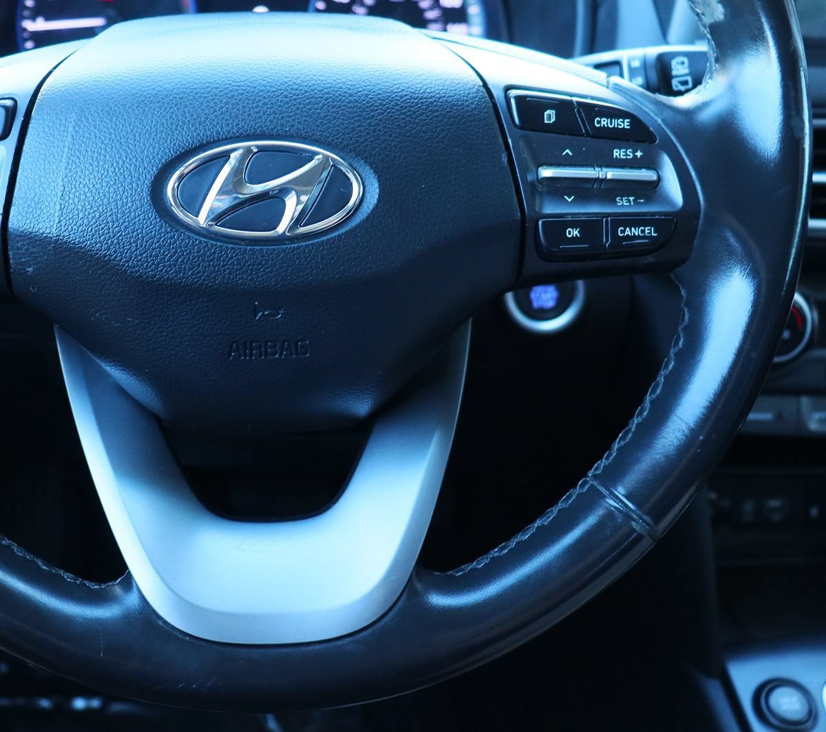 Used 2021 Hyundai Kona Limited AWD/4WD image 54