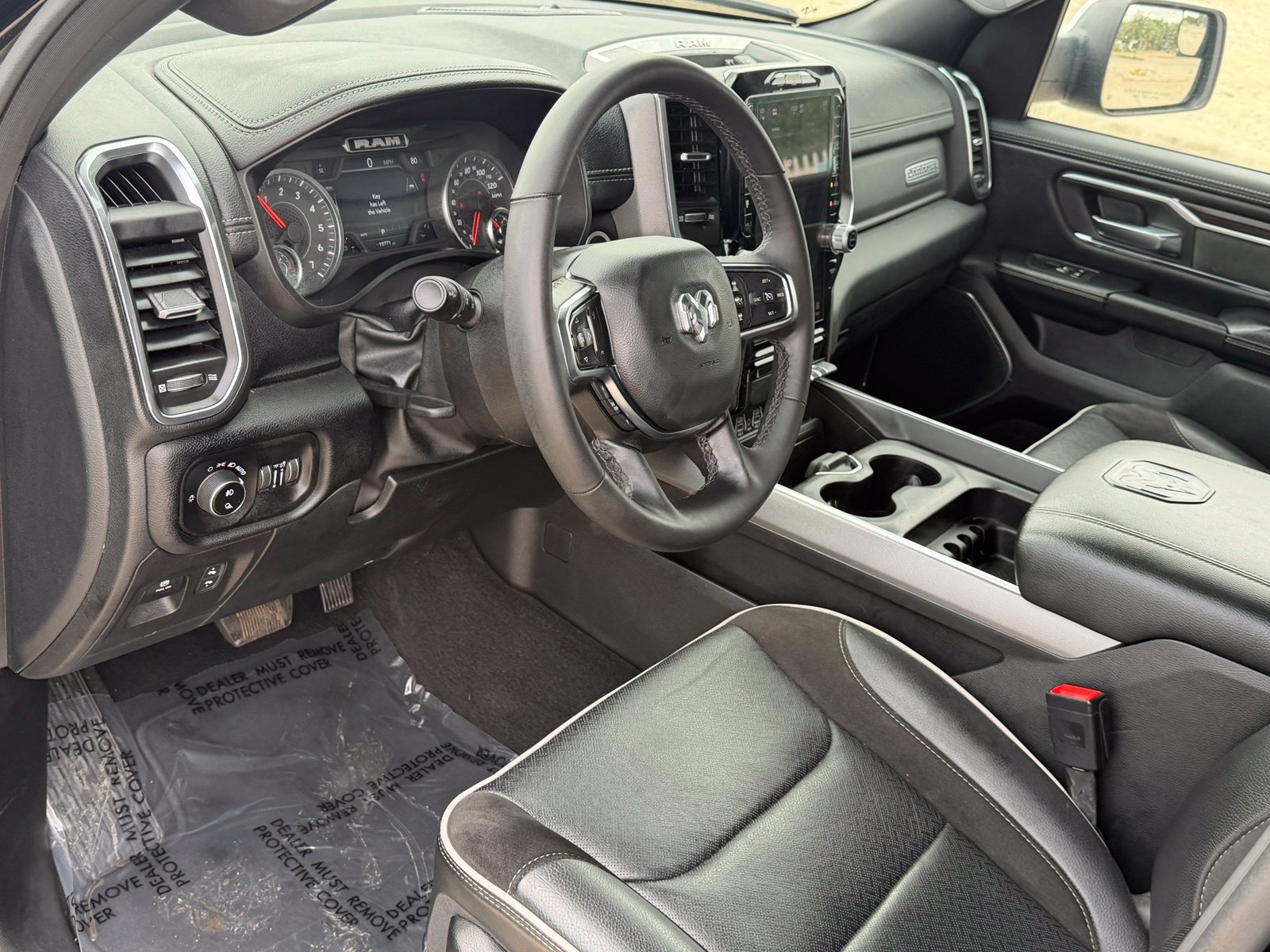 Used 2026 RAM 1500 Laramie AWD/4WD image 21