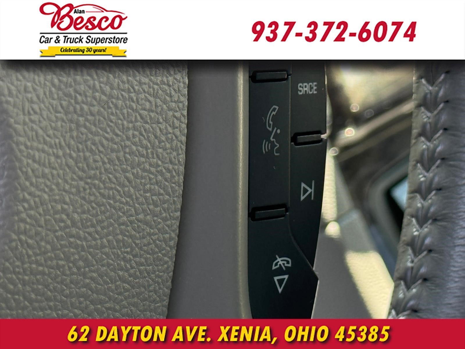 Used 2017 Buick Enclave Leather FWD image 11