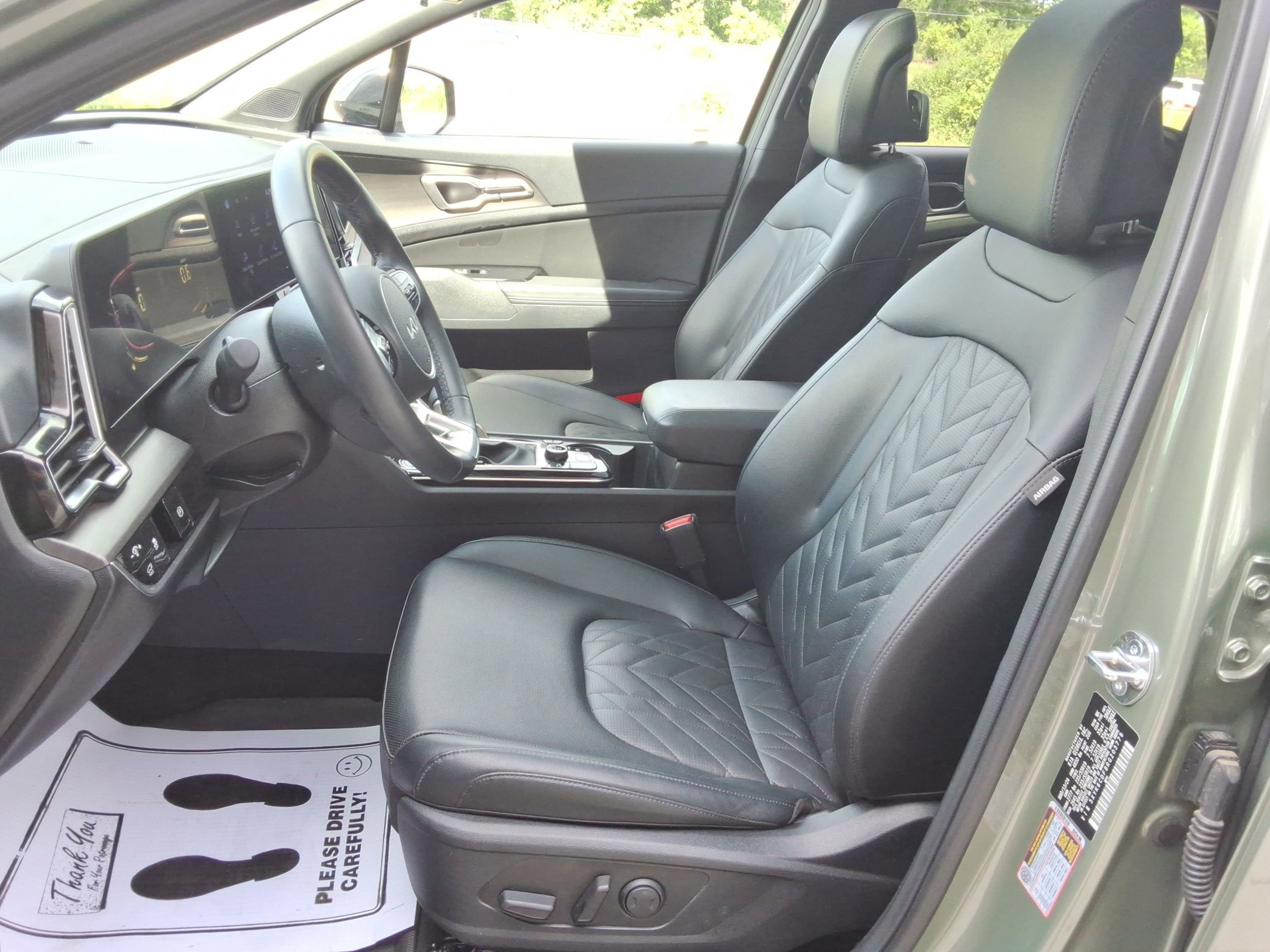 Used 2024 Kia Sportage X-Line w/ X-Line Premium Package AWD/4WD image 28