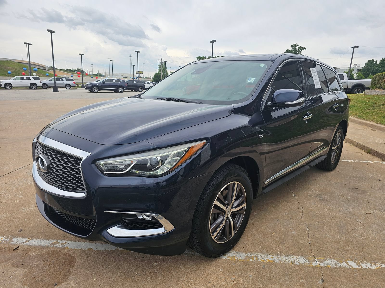 Used 2019 INFINITI QX60 Pure FWD image 7