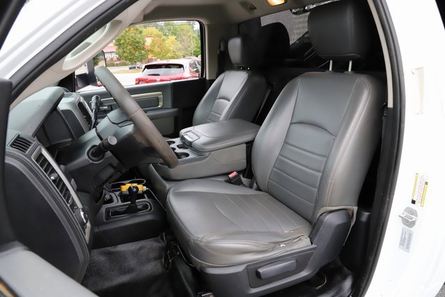 Used 2015 RAM 3500 Tradesman w/ Power & Remote Entry Group image 13