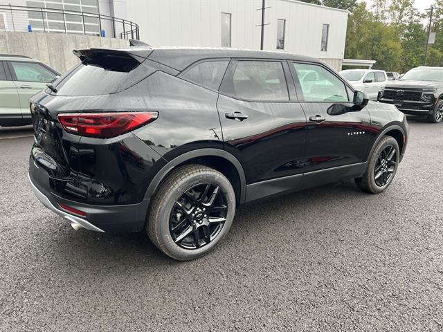 New 2025 Chevrolet Blazer LT w/ LPO, Floor Liner Package image 6
