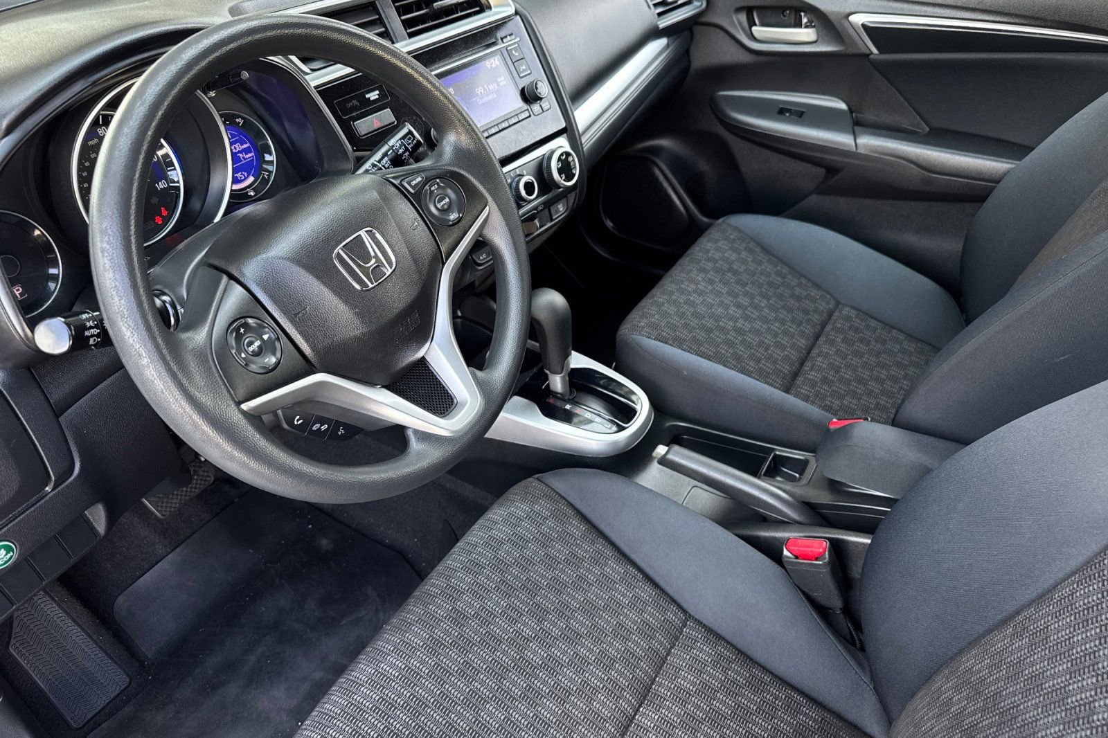 Used 2017 Honda Fit LX image 12
