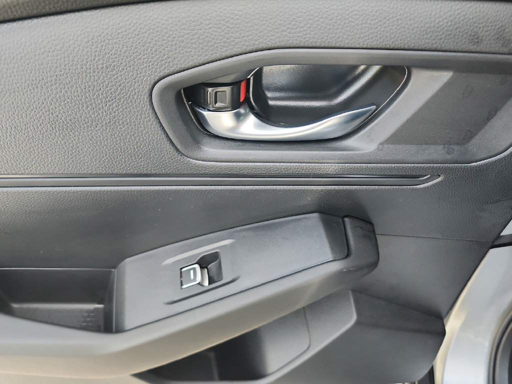 Used 2024 Honda Accord EX image 24