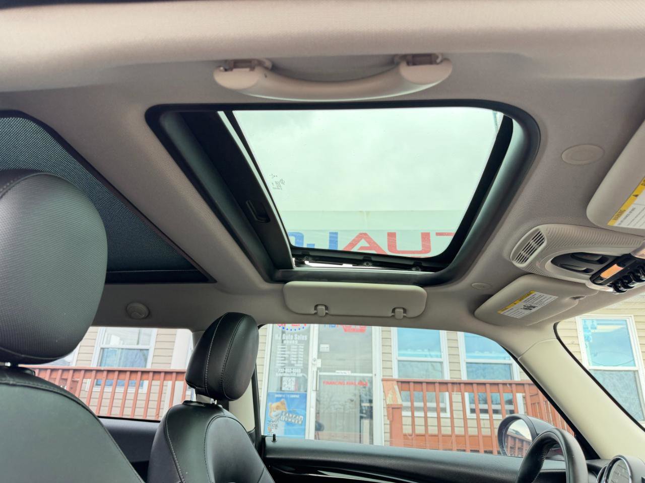 Used 2019 MINI Cooper 2-Door Hardtop w/ Storage Package image 44