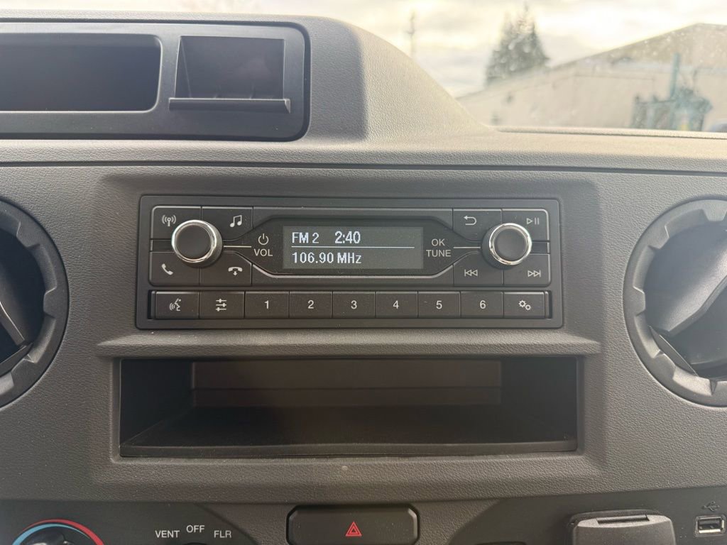 New 2026 Ford E-450 and Econoline 450 Super Duty w/ Power Equipment Group RWD image 28