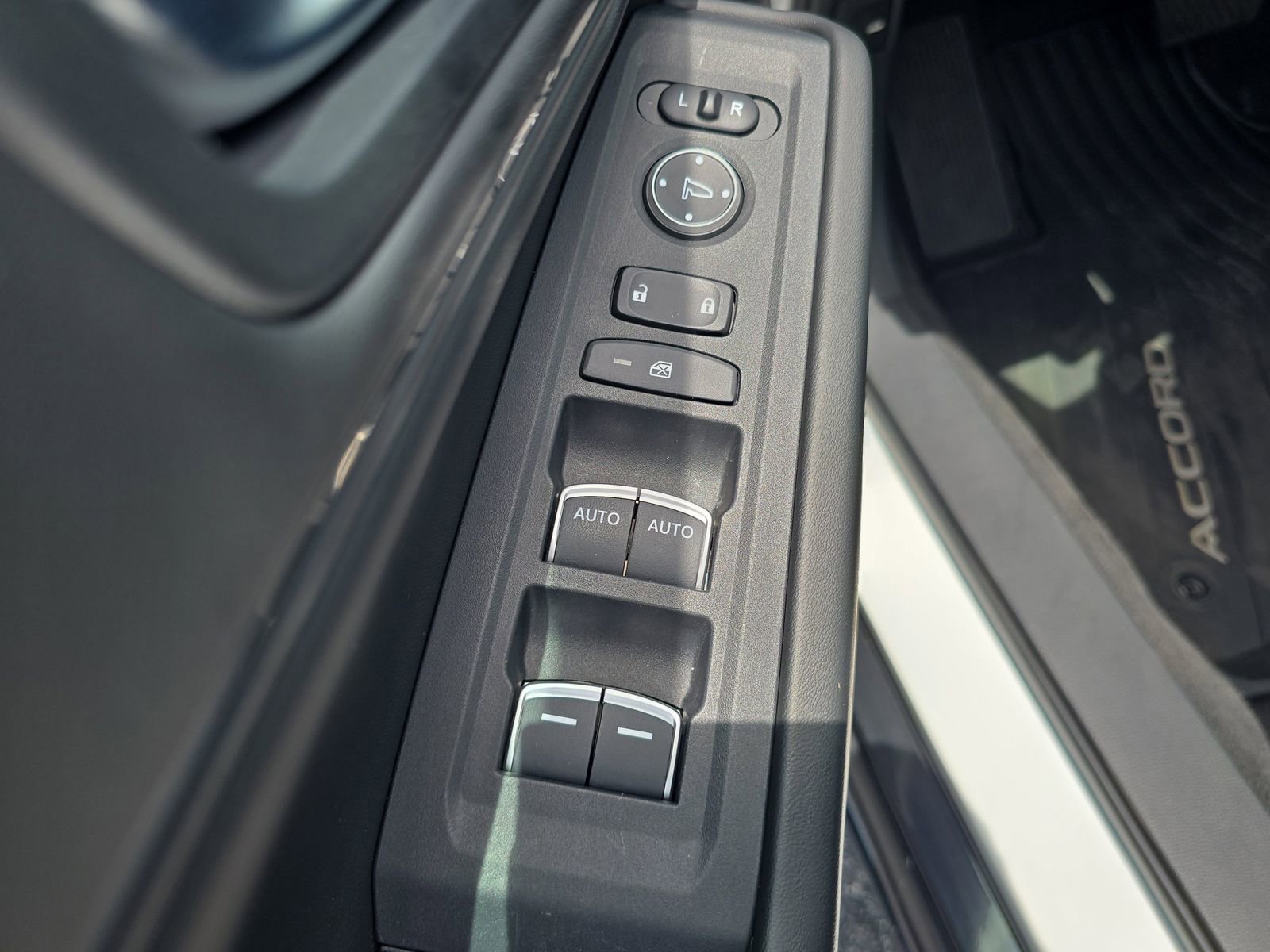 Certified 2023 Honda Accord EX-L image 14
